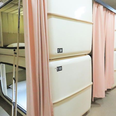סנדאי Capsule Hotel Honcho מראה חיצוני תמונה
